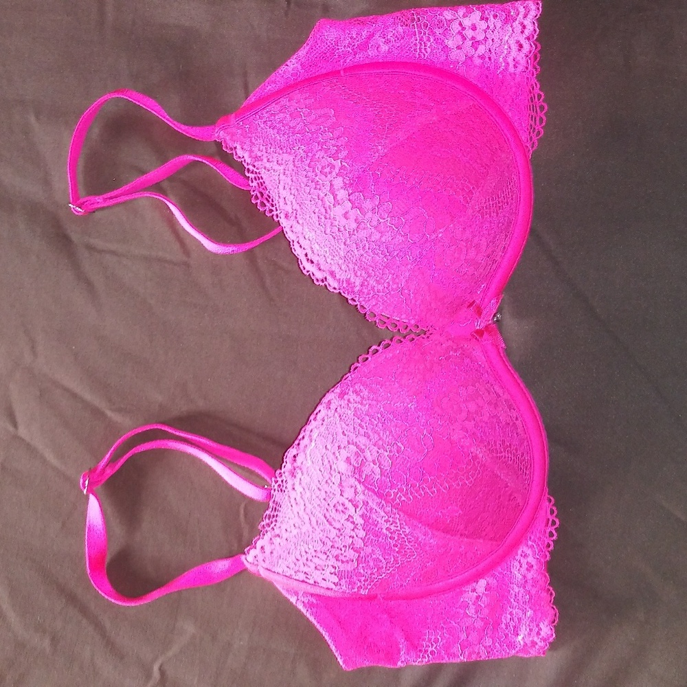 VS plunge bra